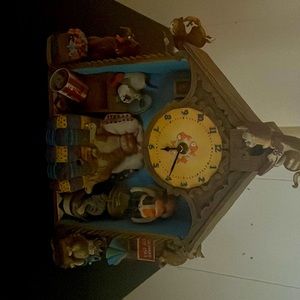 Comical Cats Collector Clock